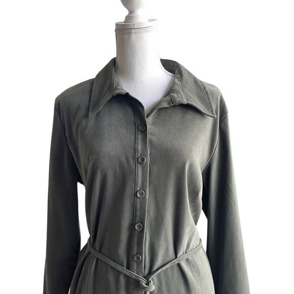 BAGATELLE Pullover w/ half button closure w/tie belt, Faux Suede, Size L - Picture 2 of 8